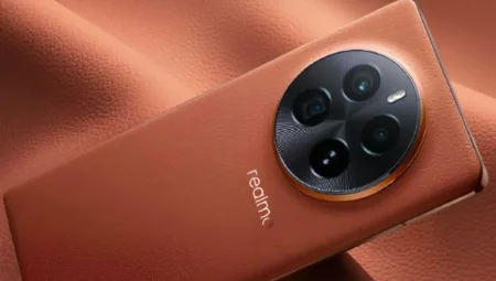 Realme GT 7 sızdırıldı: 7.000 mAh batarya, 100W şarj ve yeni Dimensity işlemciyle geliyor