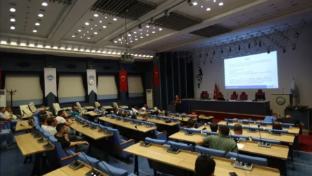 Kayseri’de AFAD ve Büyükşehir iş birliğiyle arama kurtarma eğitimi: Başkan Büyükkılıç’tan “Bilgi ve Donanım” vurgusu